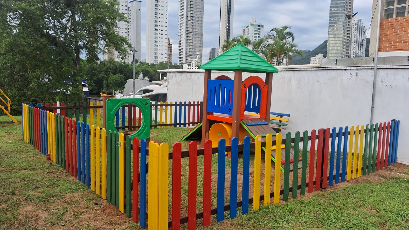 ESPAÇO PET - BALNEÁRIO CAMBORIÚ